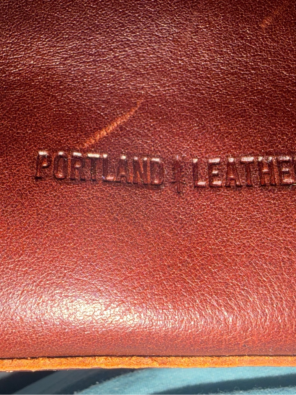 Portland Leather Saddle-Style Brown Shoulder Bag - Picture 8 of 8
